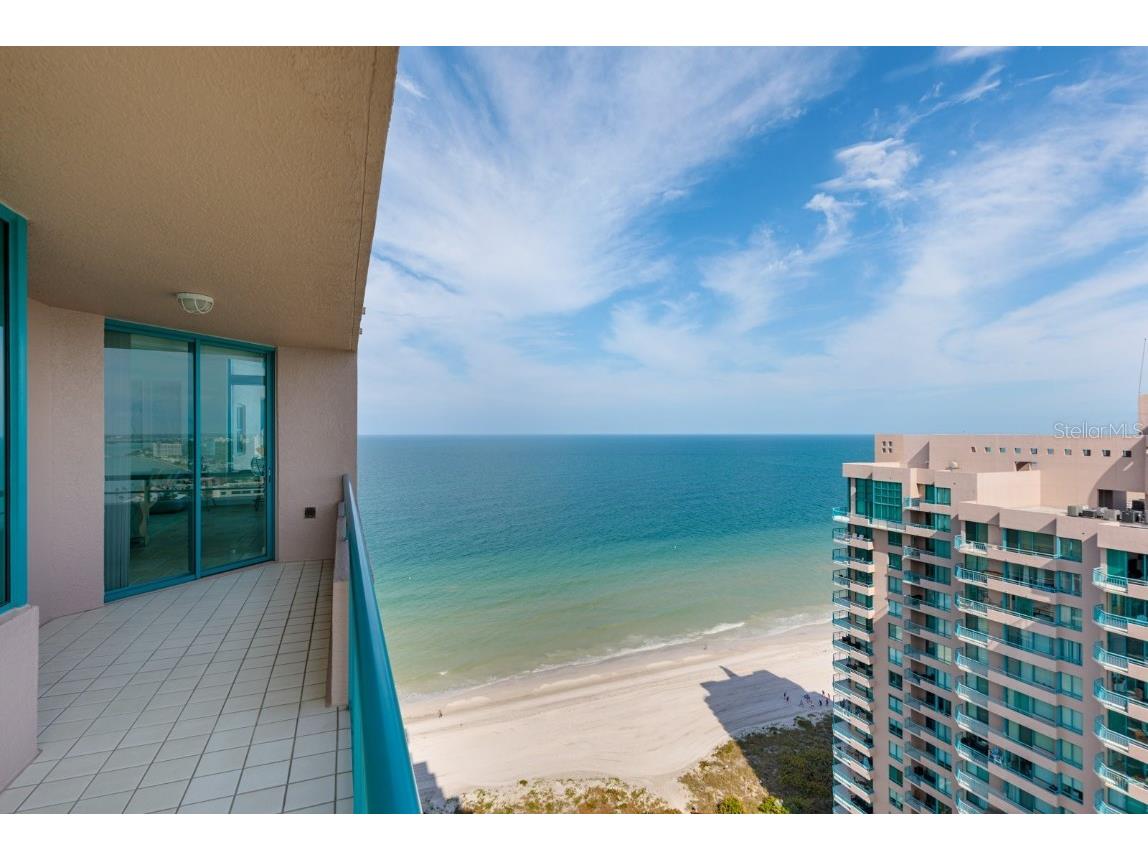 1540 Gulf Boulevard #PH7 Clearwater Beach FL 33767 - GULF OF MEXICO TB8350738 image23