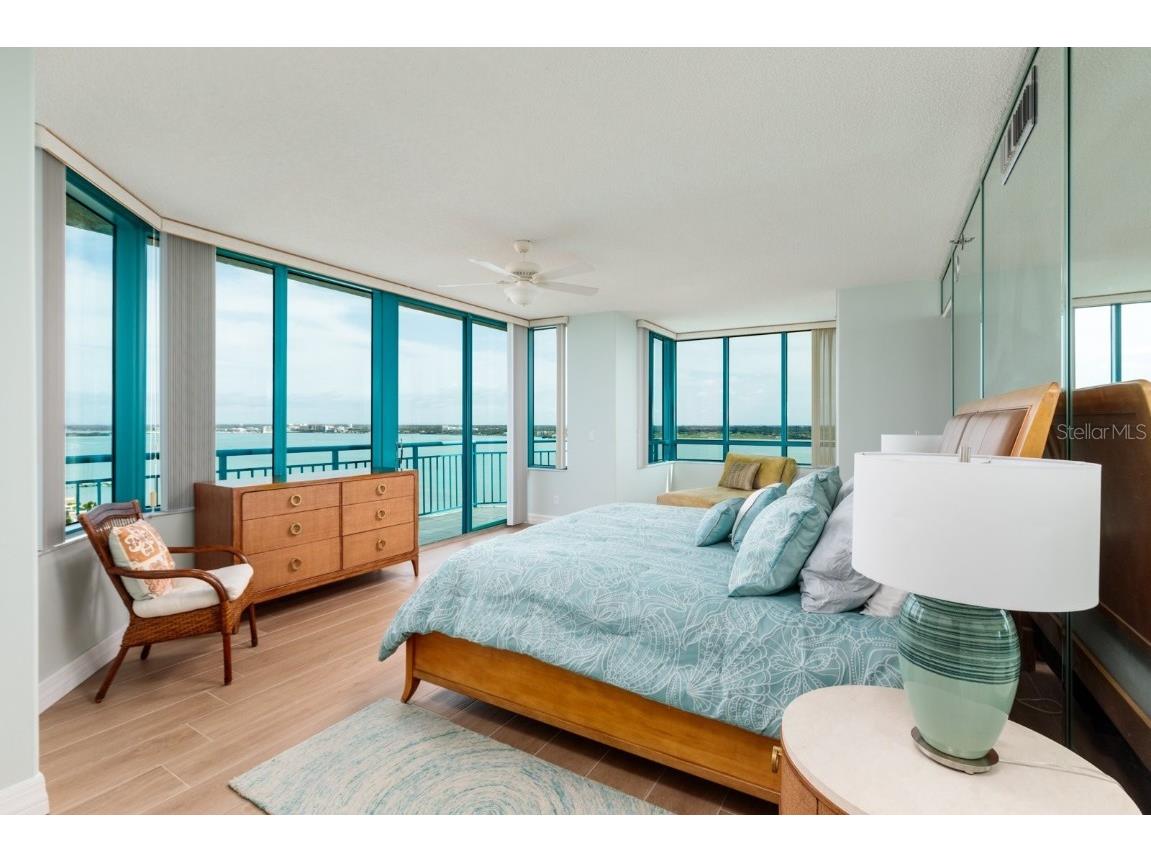 1540 Gulf Boulevard #PH7 Clearwater Beach FL 33767 - GULF OF MEXICO TB8350738 image26