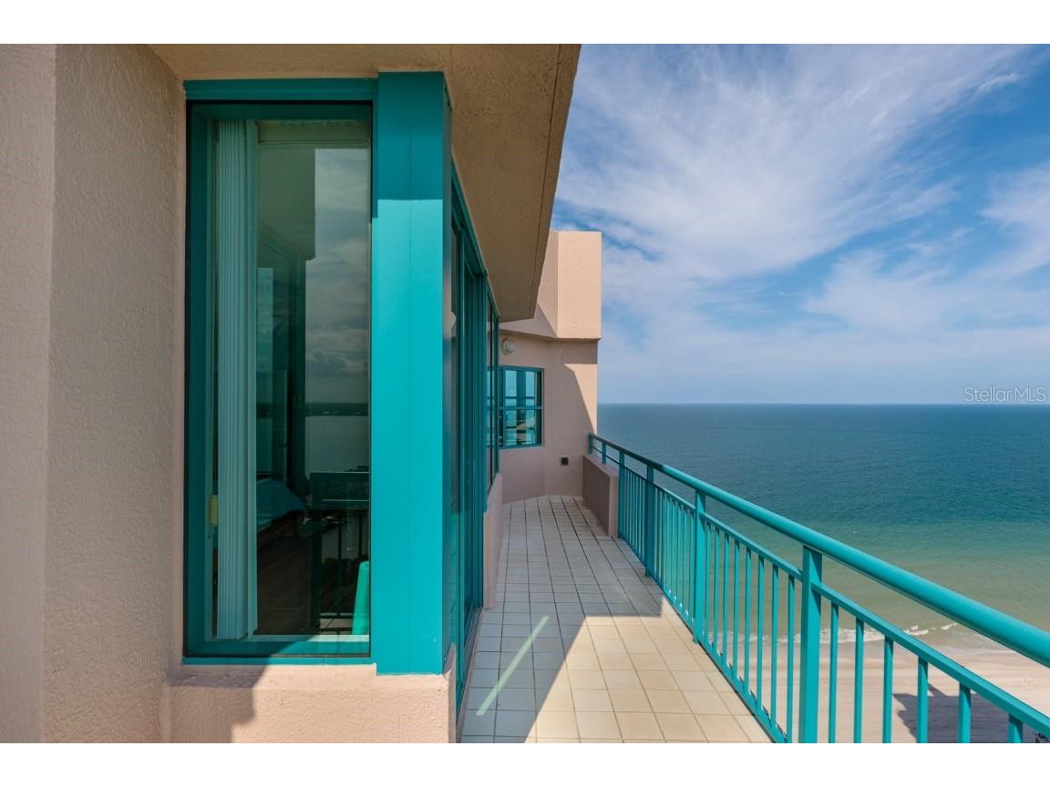 1540 Gulf Boulevard #PH7 Clearwater Beach FL 33767 - GULF OF MEXICO TB8350738 image39
