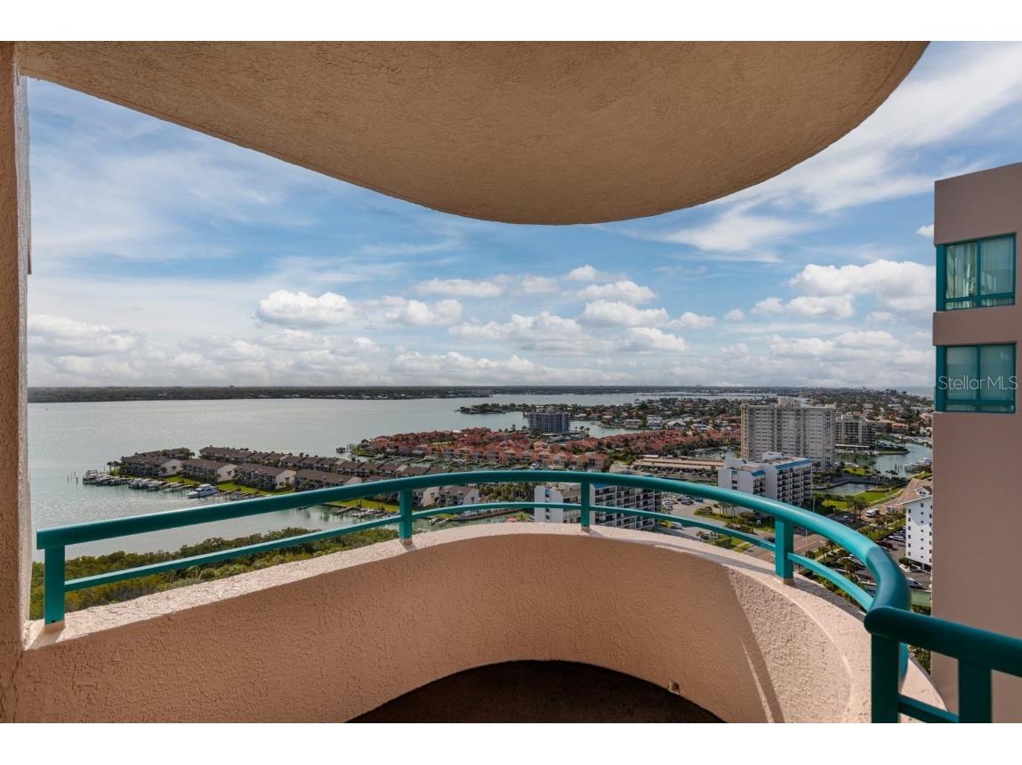 1540 Gulf Boulevard #PH7 Clearwater Beach FL 33767 - GULF OF MEXICO TB8350738 image47