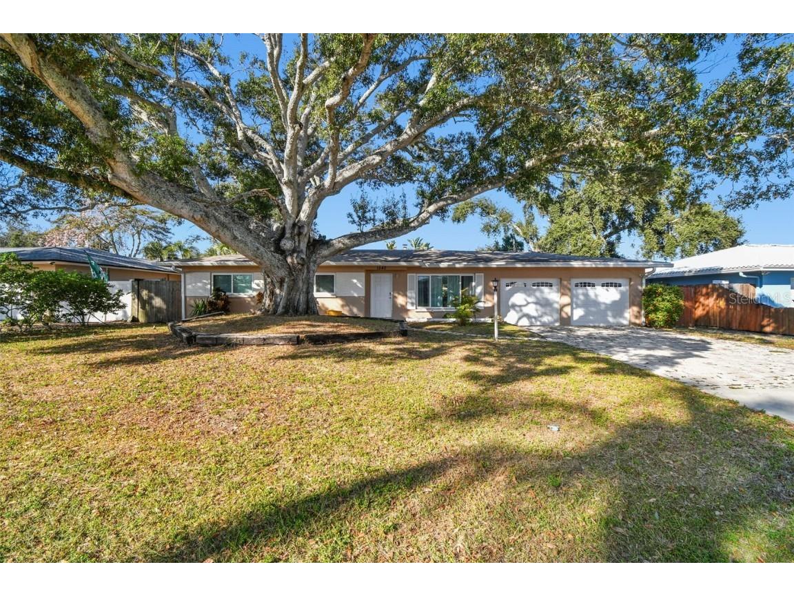 1540 Lime Street Clearwater FL 33756 W7880727 image2