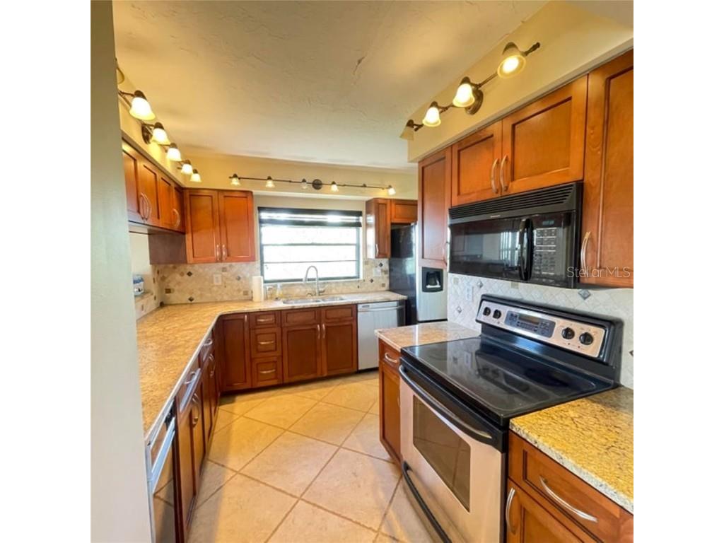 1540 Riverside Drive #14 Titusville FL 32780 O6291490 image8