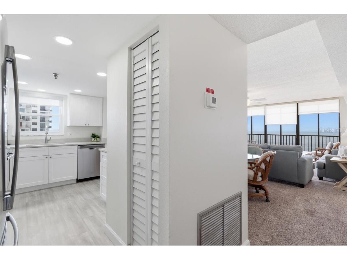 15400 Gulf Blvd #501 Madeira Beach FL 33708 - GULF OF MEXICO TB8488429 image17