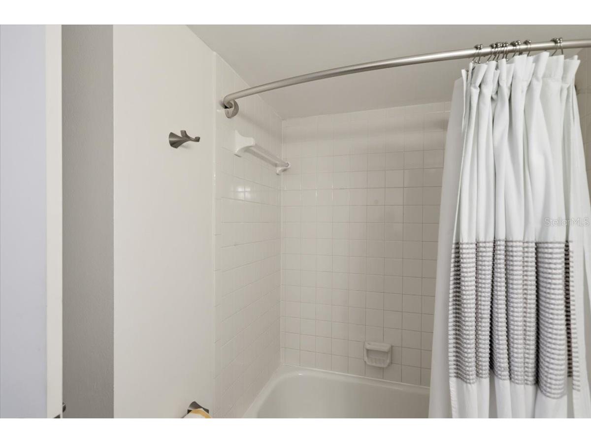 15400 Gulf Blvd #501 Madeira Beach FL 33708 - GULF OF MEXICO TB8488429 image33