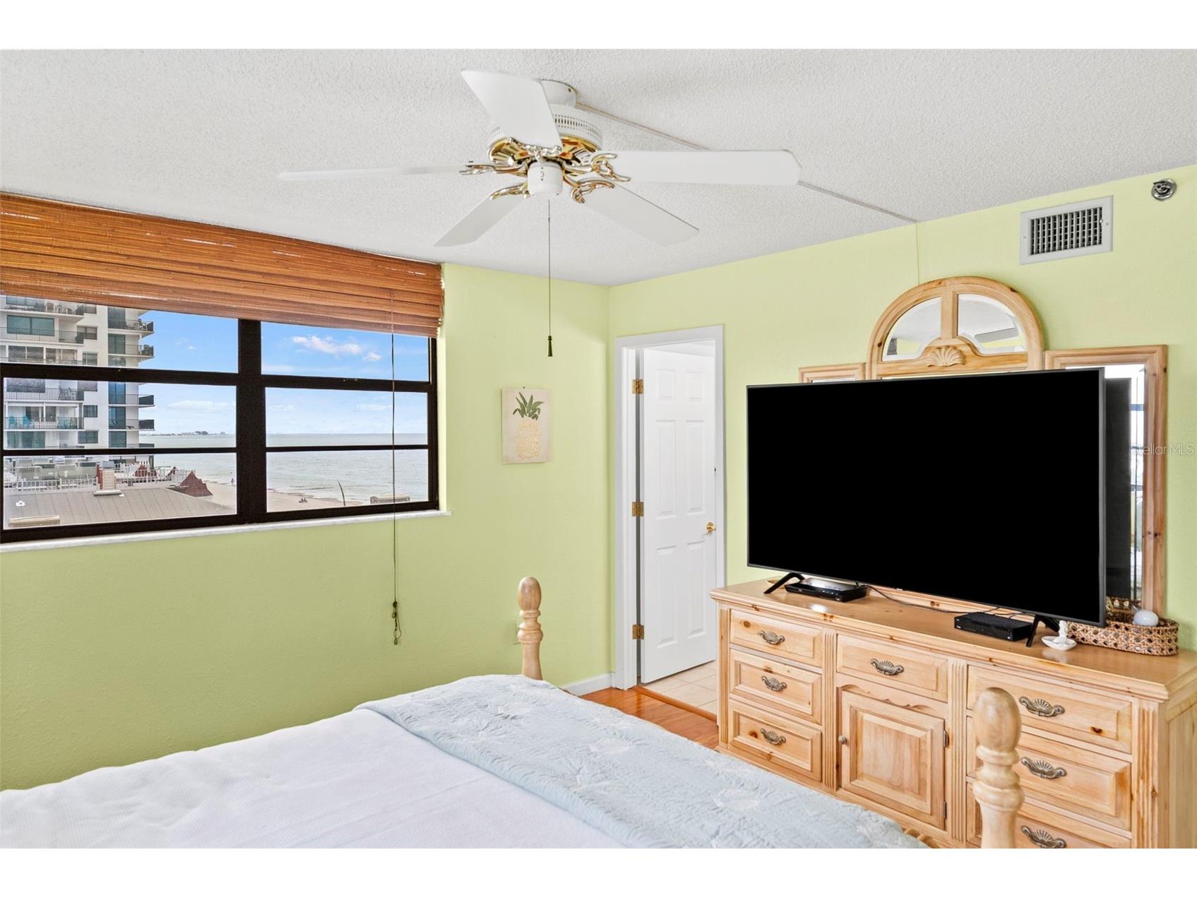 15400 Gulf Boulevard #401 Madeira Beach FL 33708 - GULF TB8507238 image29