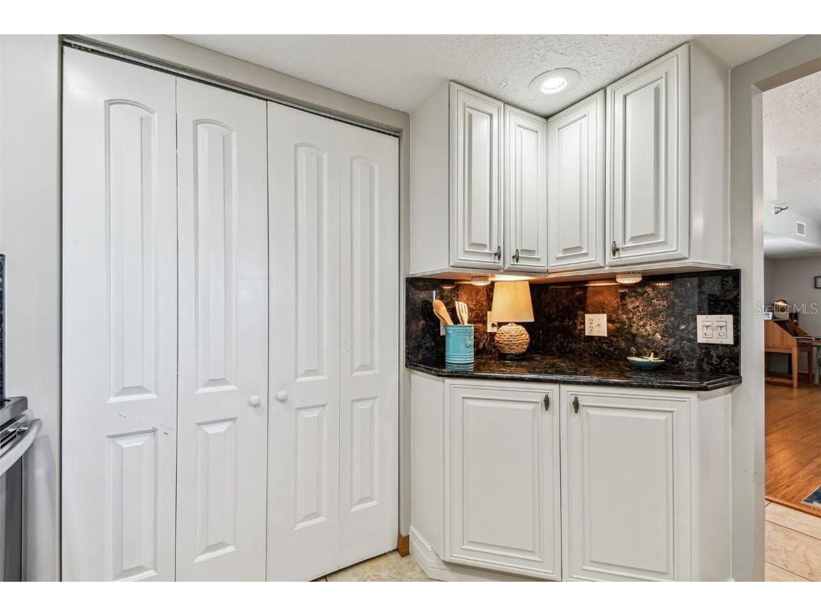 15400 Gulf Boulevard #403 Madeira Beach FL 33708 TB8410283 image15