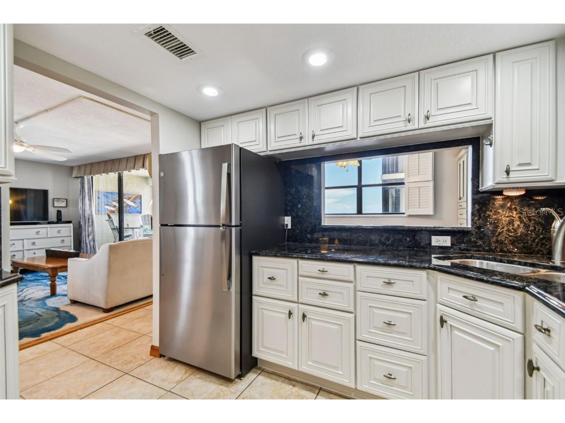 15400 Gulf Boulevard #403 Madeira Beach FL 33708 TB8410283 image17