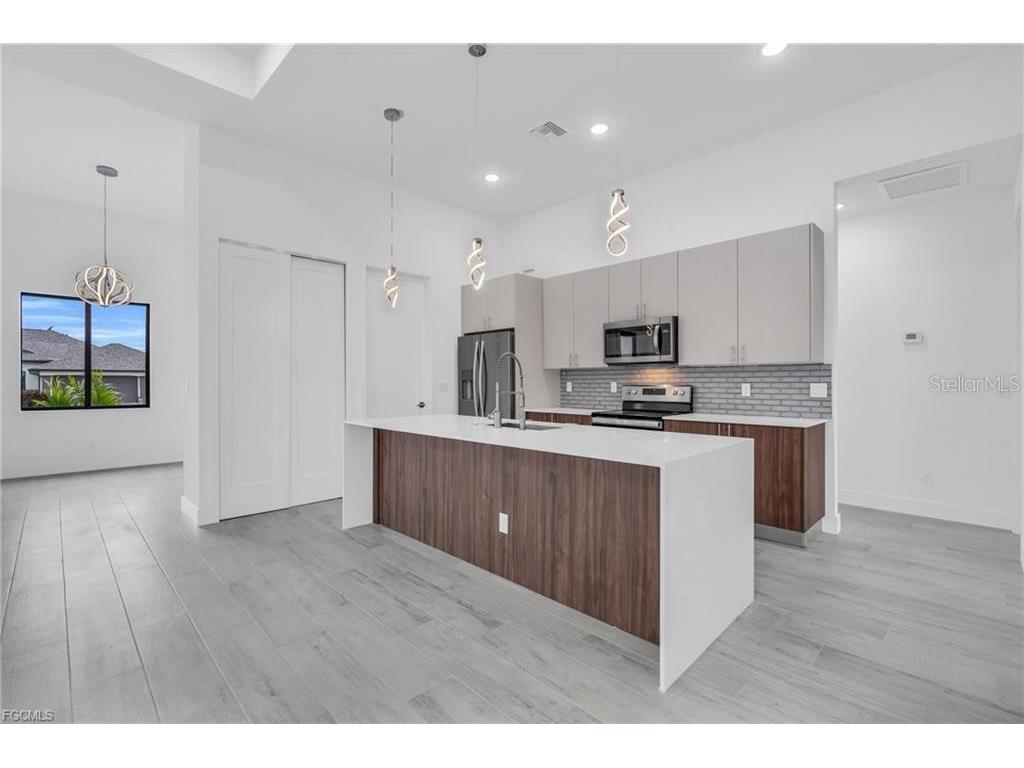 15401 Aqua Circle Port Charlotte FL 33981 A4691937 image9