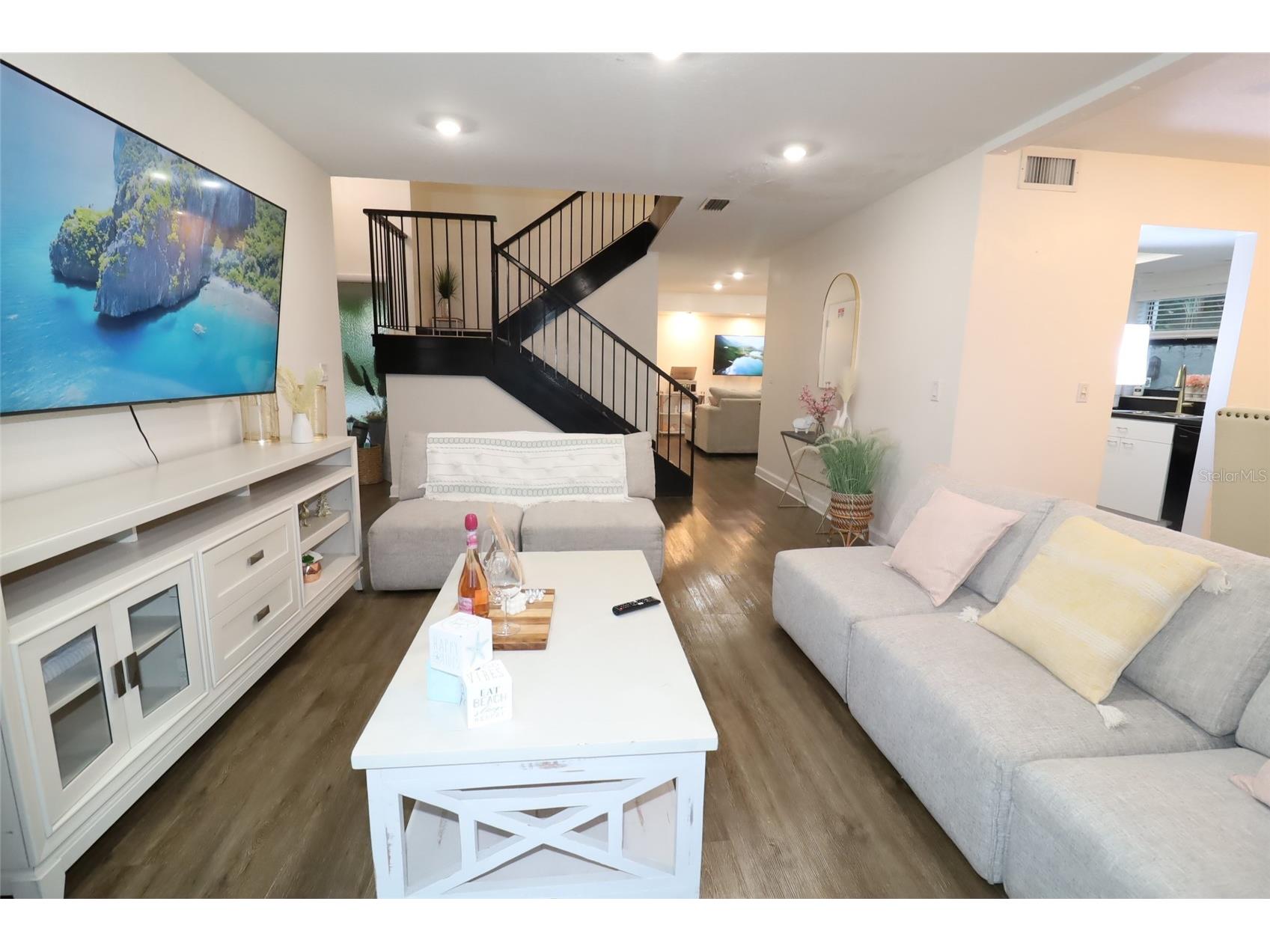 15401 Deerglen Drive Tampa FL 33624 TB8479439 image8