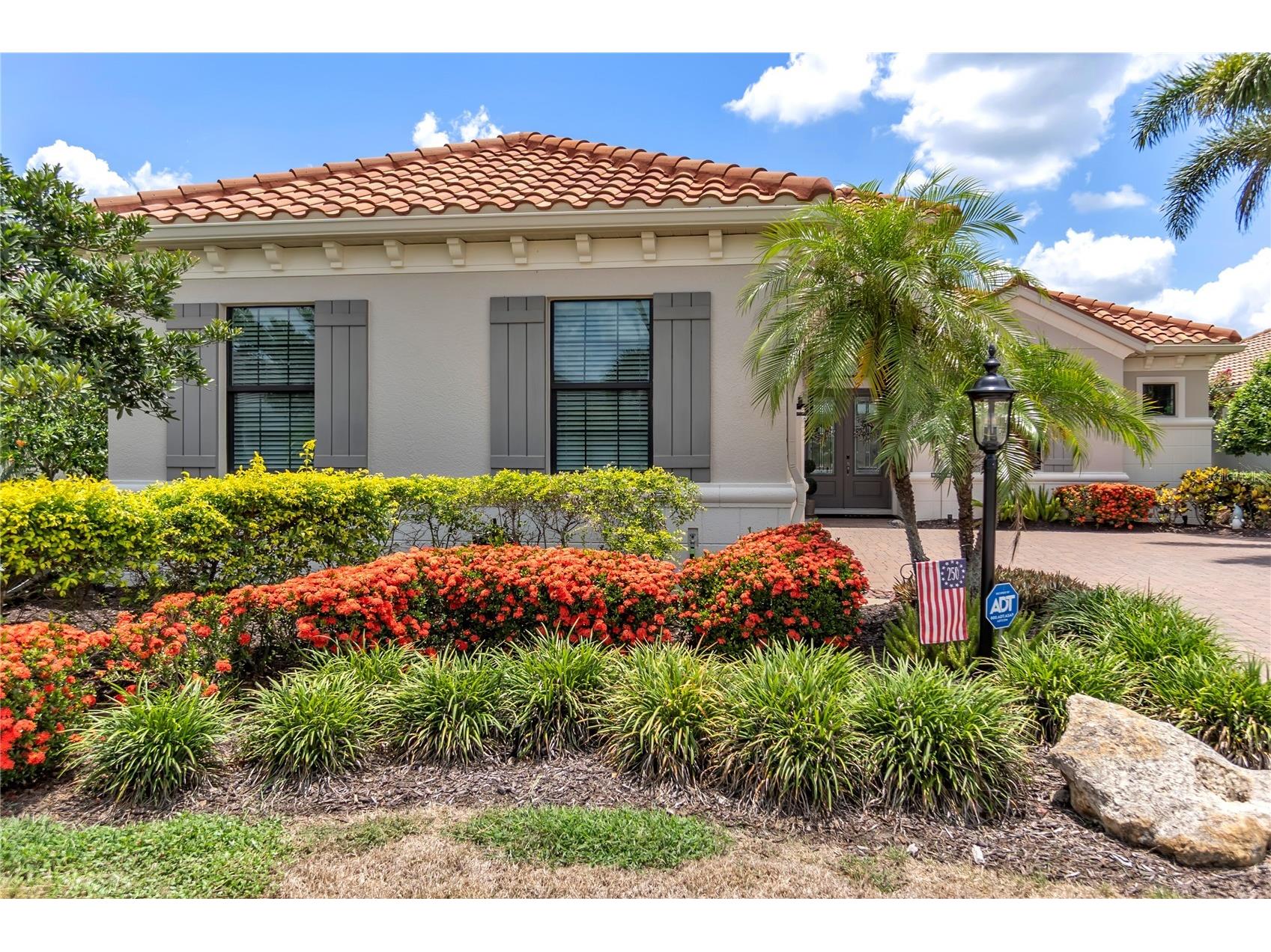 15402 Castle Park Terrace Bradenton FL 34202 A4699547 image16