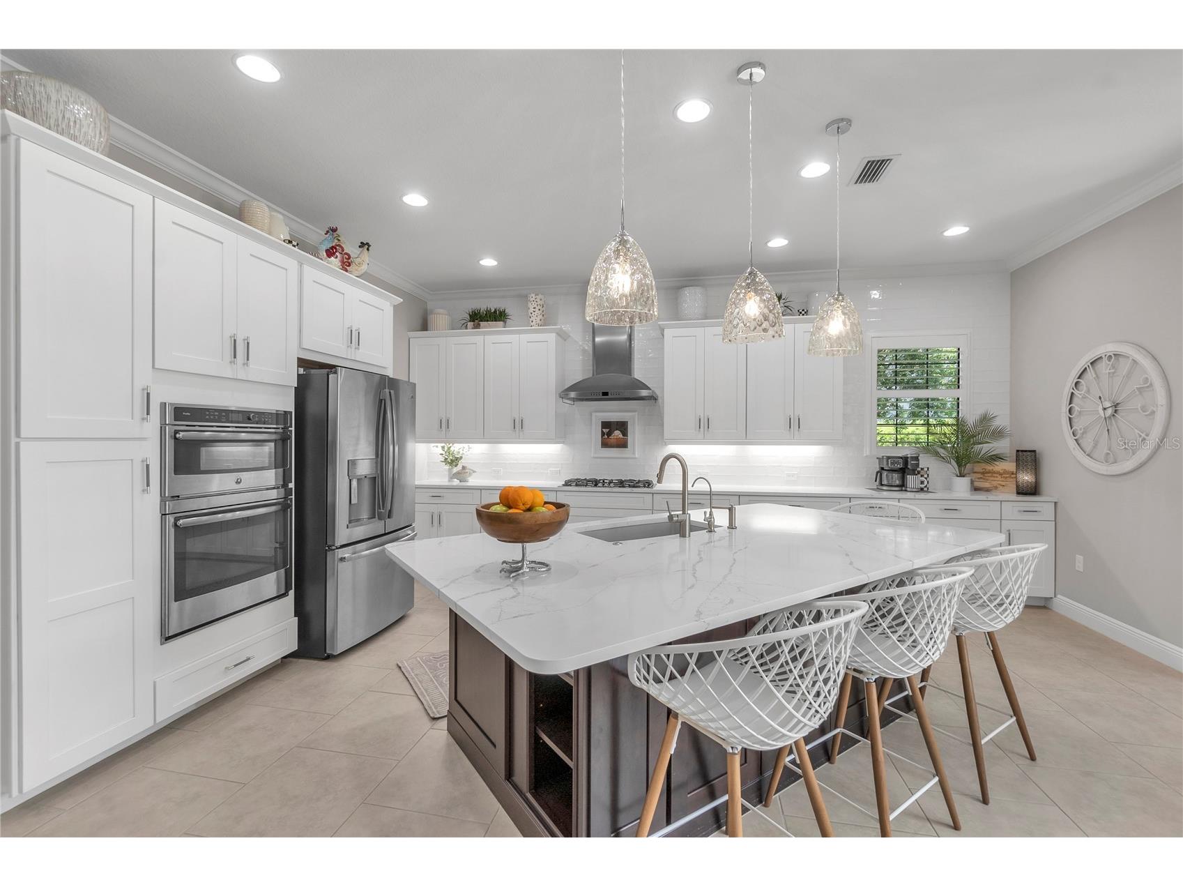 15402 Castle Park Terrace Bradenton FL 34202 A4699547 image33