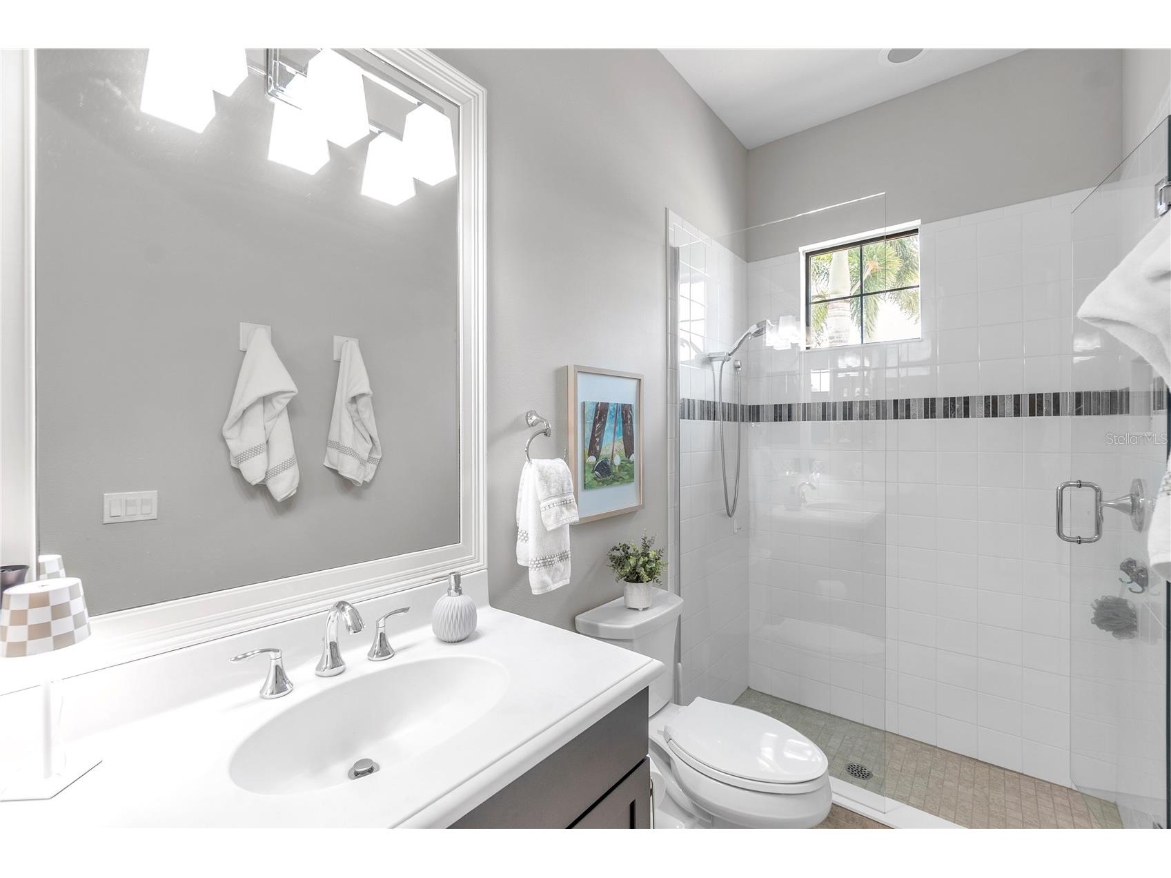 15402 Castle Park Terrace Bradenton FL 34202 A4699547 image58