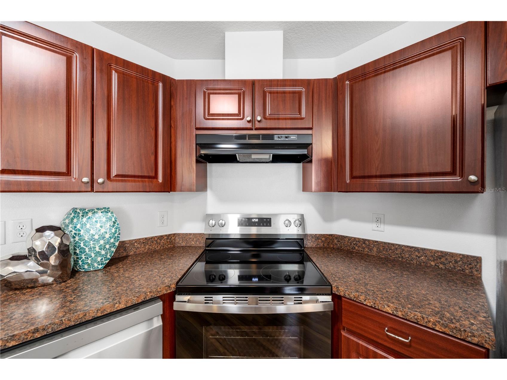 15404 Bama Breeze Place Wimauma FL 33598 A4689735 image17