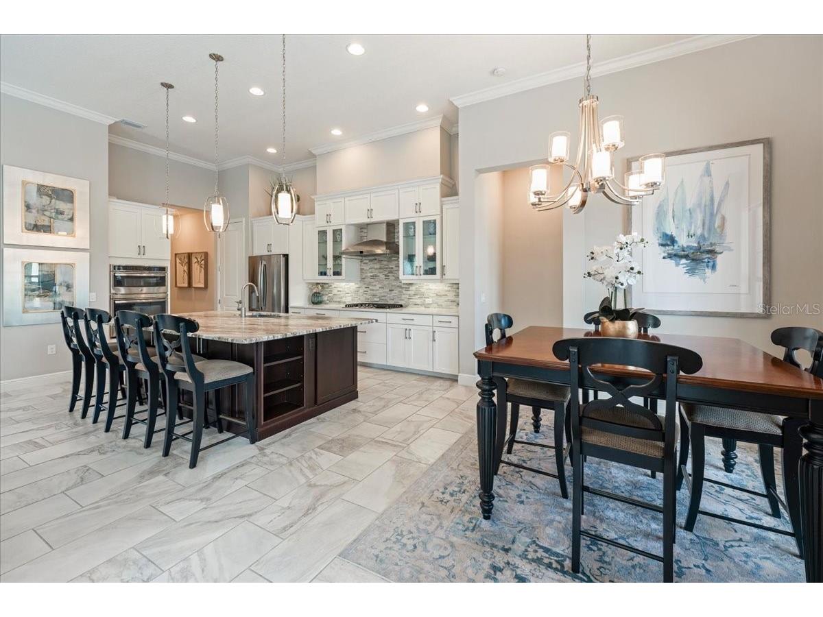 15406 Castle Park Terrace Bradenton FL 34202 A4694779 image11