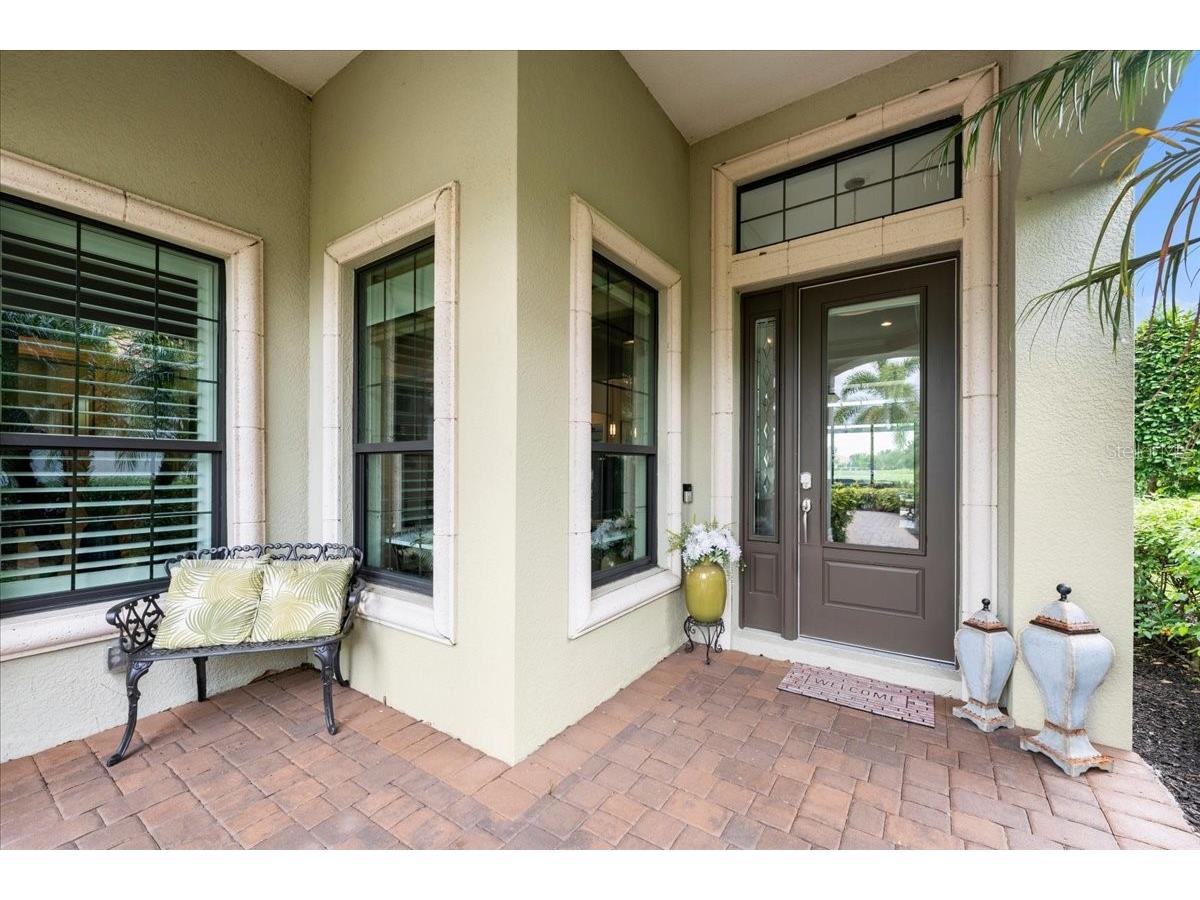 15406 Castle Park Terrace Bradenton FL 34202 A4694779 image2