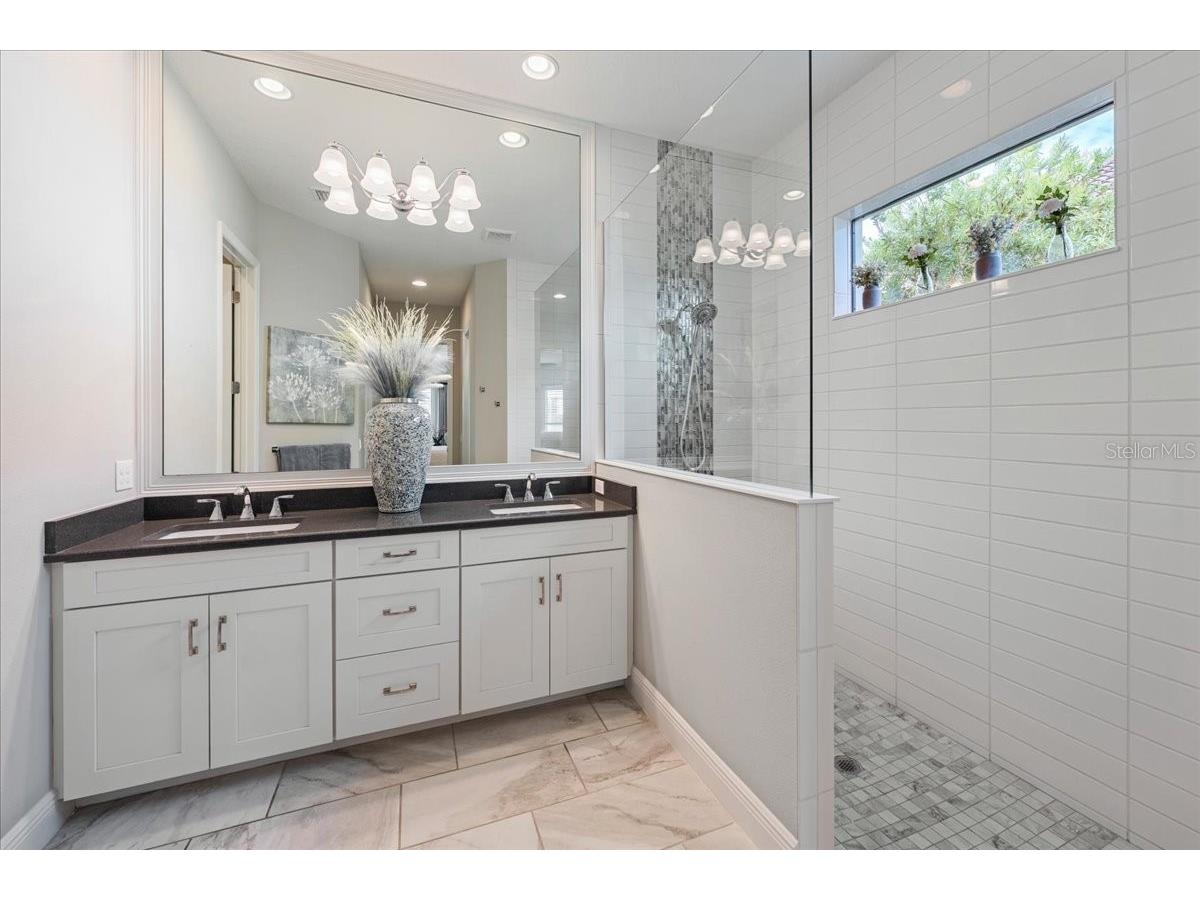 15406 Castle Park Terrace Bradenton FL 34202 A4694779 image24