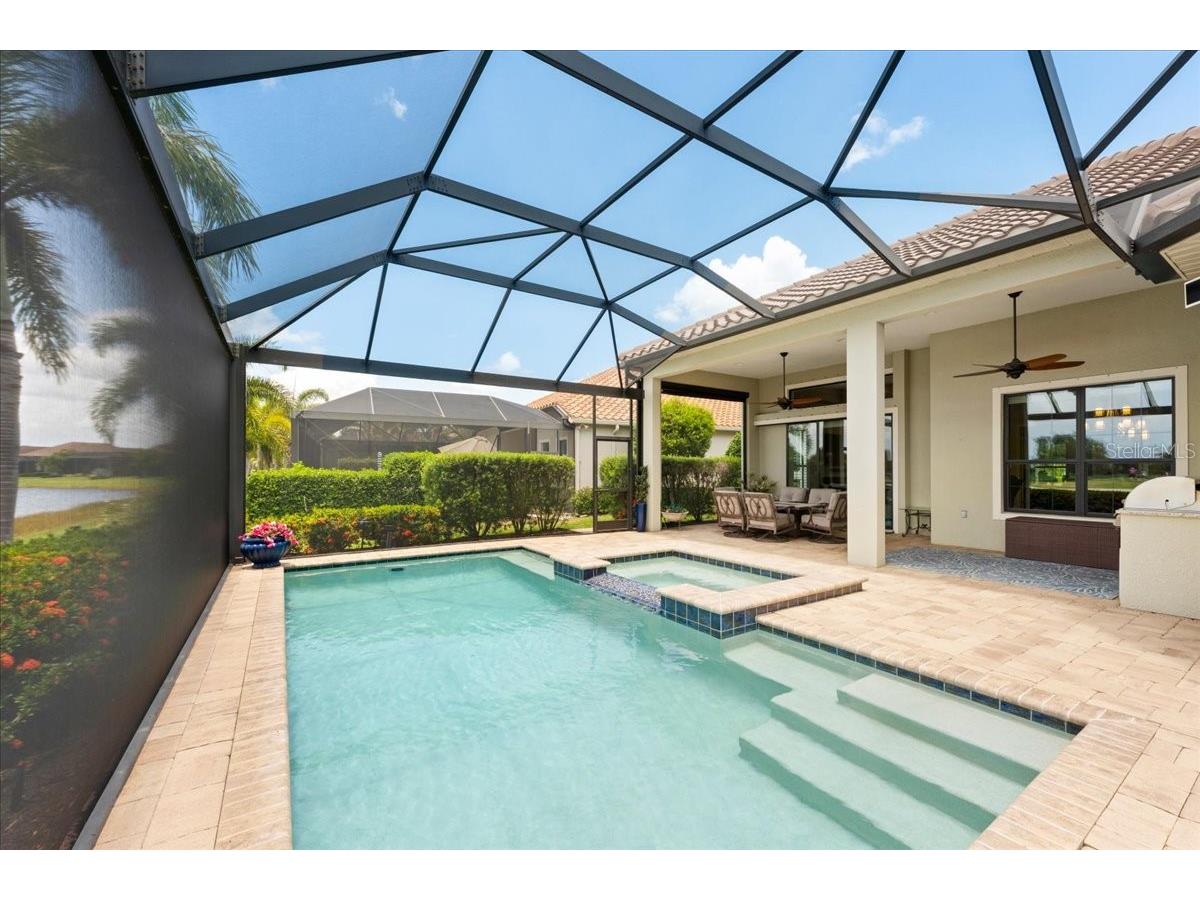 15406 Castle Park Terrace Bradenton FL 34202 A4694779 image56
