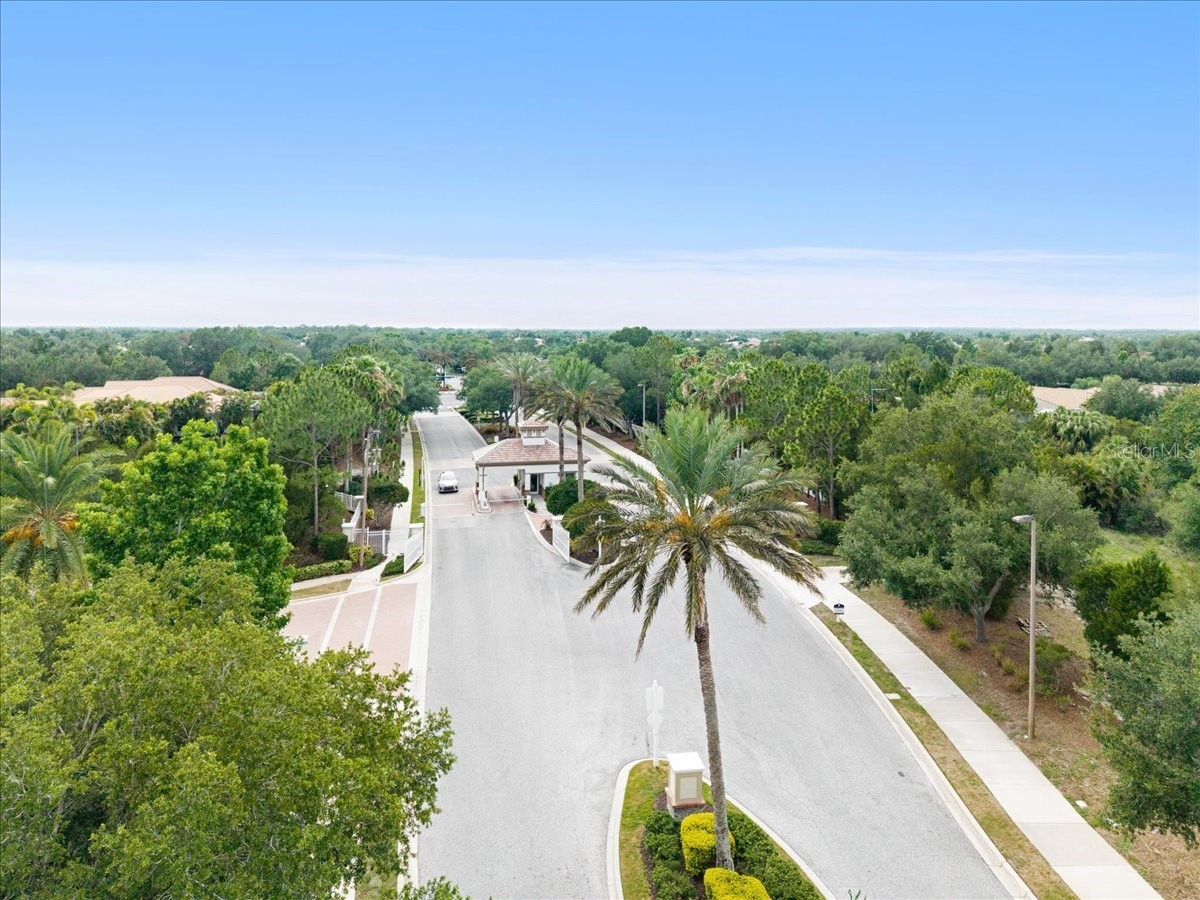 15406 Castle Park Terrace Bradenton FL 34202 A4694779 image81
