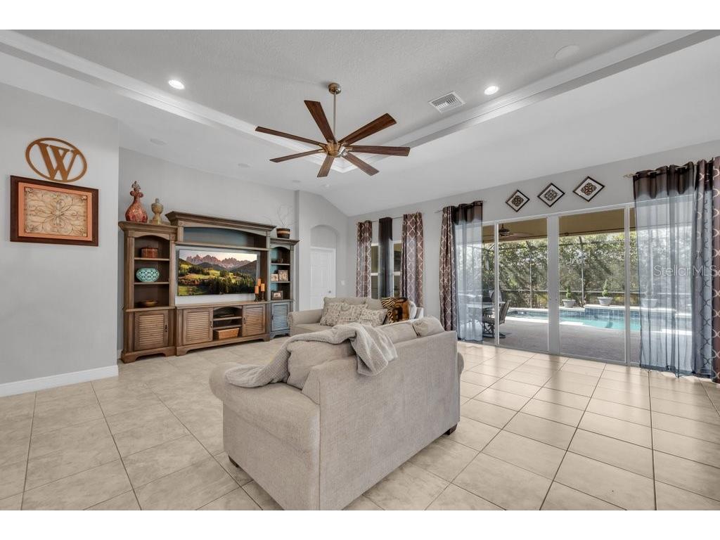 15409 Starling Crossing Drive Lithia FL 33547 TB8502470 image11