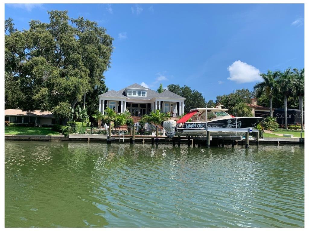 1541 Bay Point Drive Sarasota FL 34236 - HUDSON BAYOU A4634377 image3
