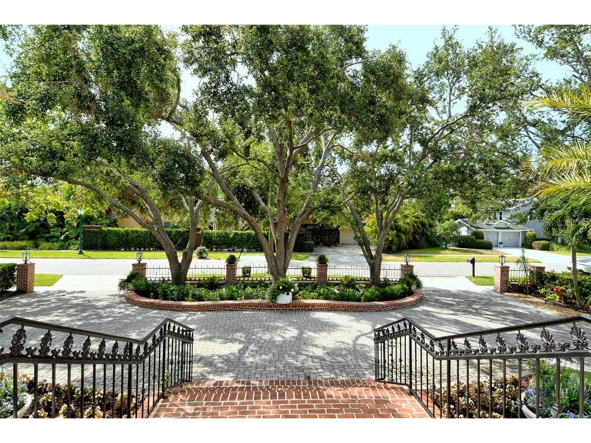 1541 Bay Point Drive Sarasota FL 34236 - HUDSON BAYOU A4634377 image70