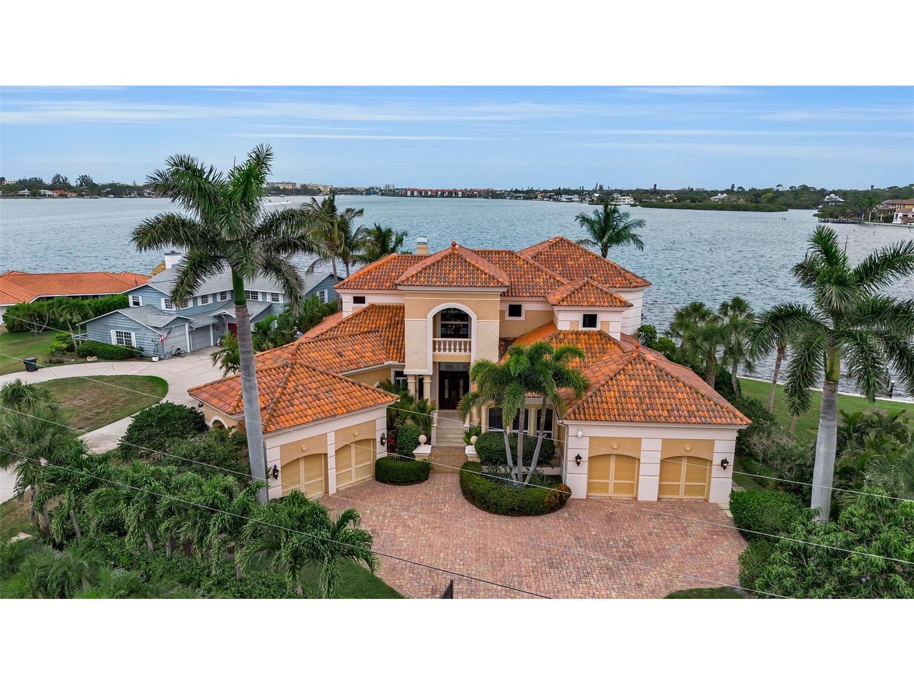 1541 Caribbean Drive Sarasota FL 34231 - SARASOTA BAY A4695466 image3