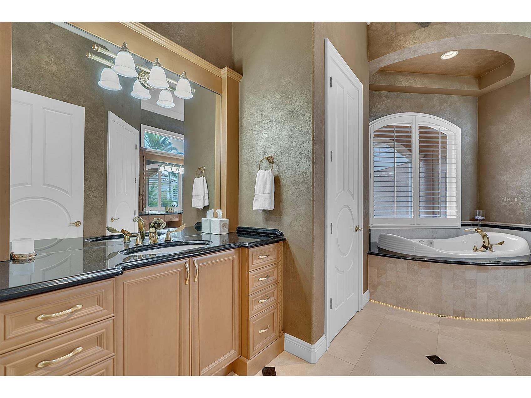 1541 Caribbean Drive Sarasota FL 34231 - SARASOTA BAY A4695466 image78
