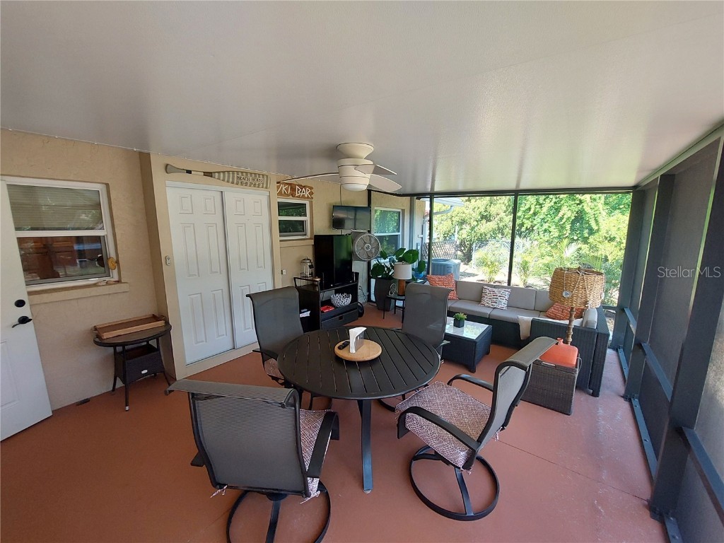 1541 Crest Drive Englewood FL 34223 N6137731 image21