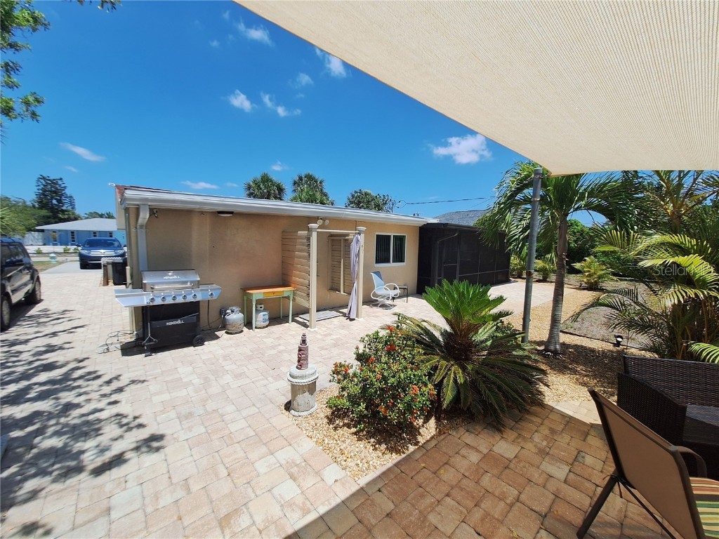 1541 Crest Drive Englewood FL 34223 N6137731 image25