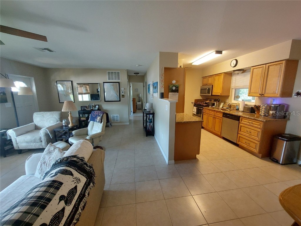 1541 Crest Drive Englewood FL 34223 N6137731 image5