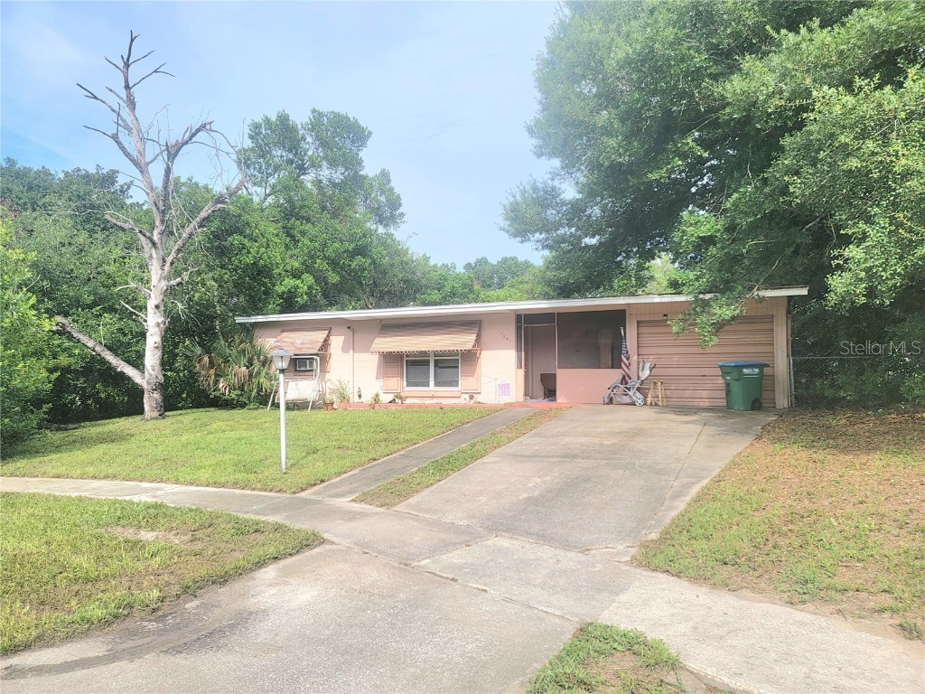 1541 Faith Court Deltona FL 32725 V4937114 image1