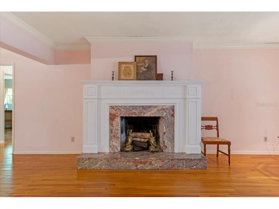 1541 Flower Drive Sarasota FL 34239 A4656365 image13