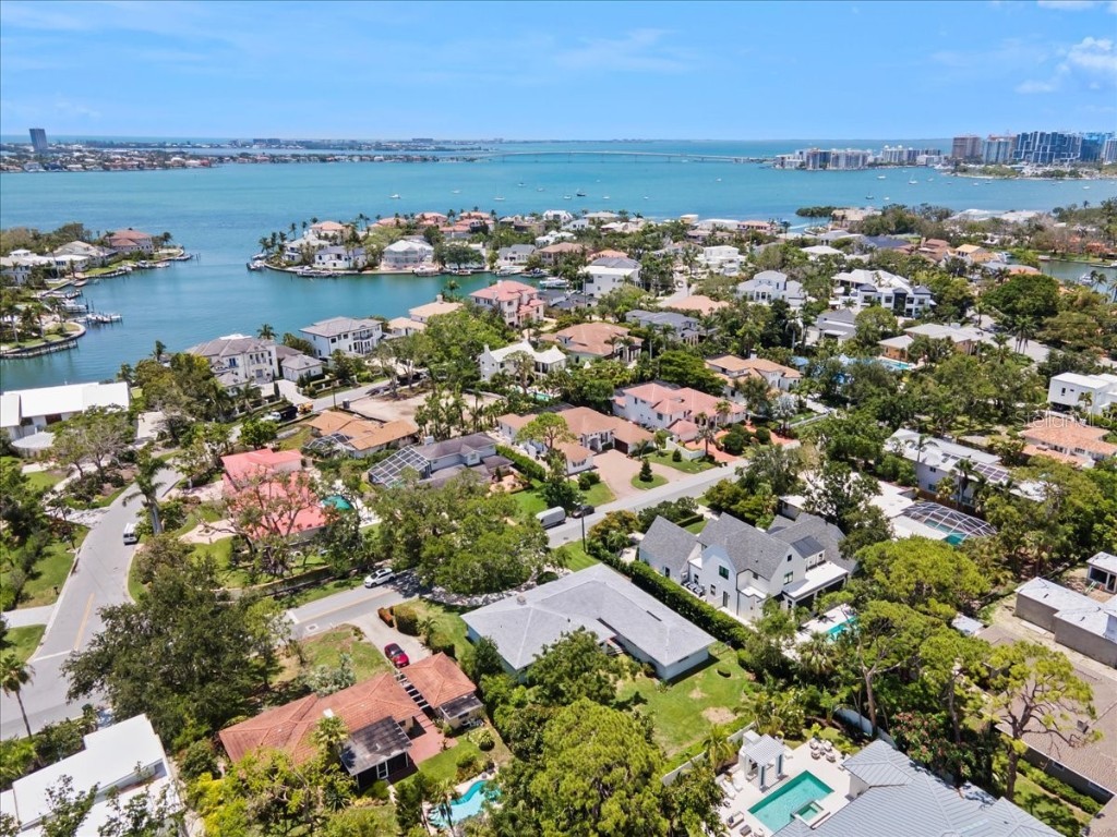 1541 Flower Drive Sarasota FL 34239 A4656365 image54