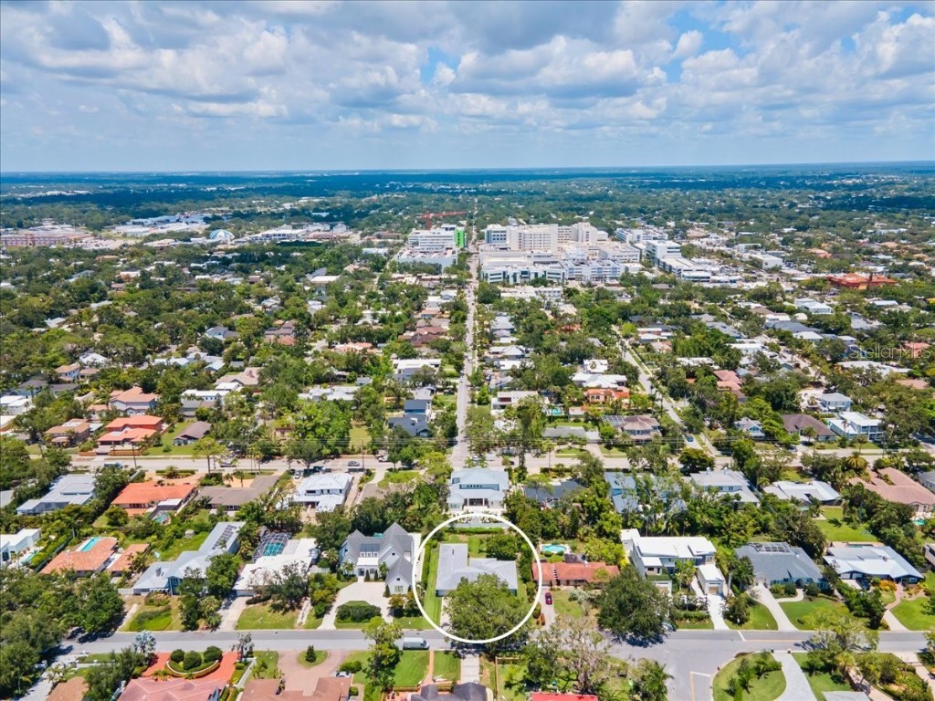 1541 Flower Drive Sarasota FL 34239 A4656365 image9