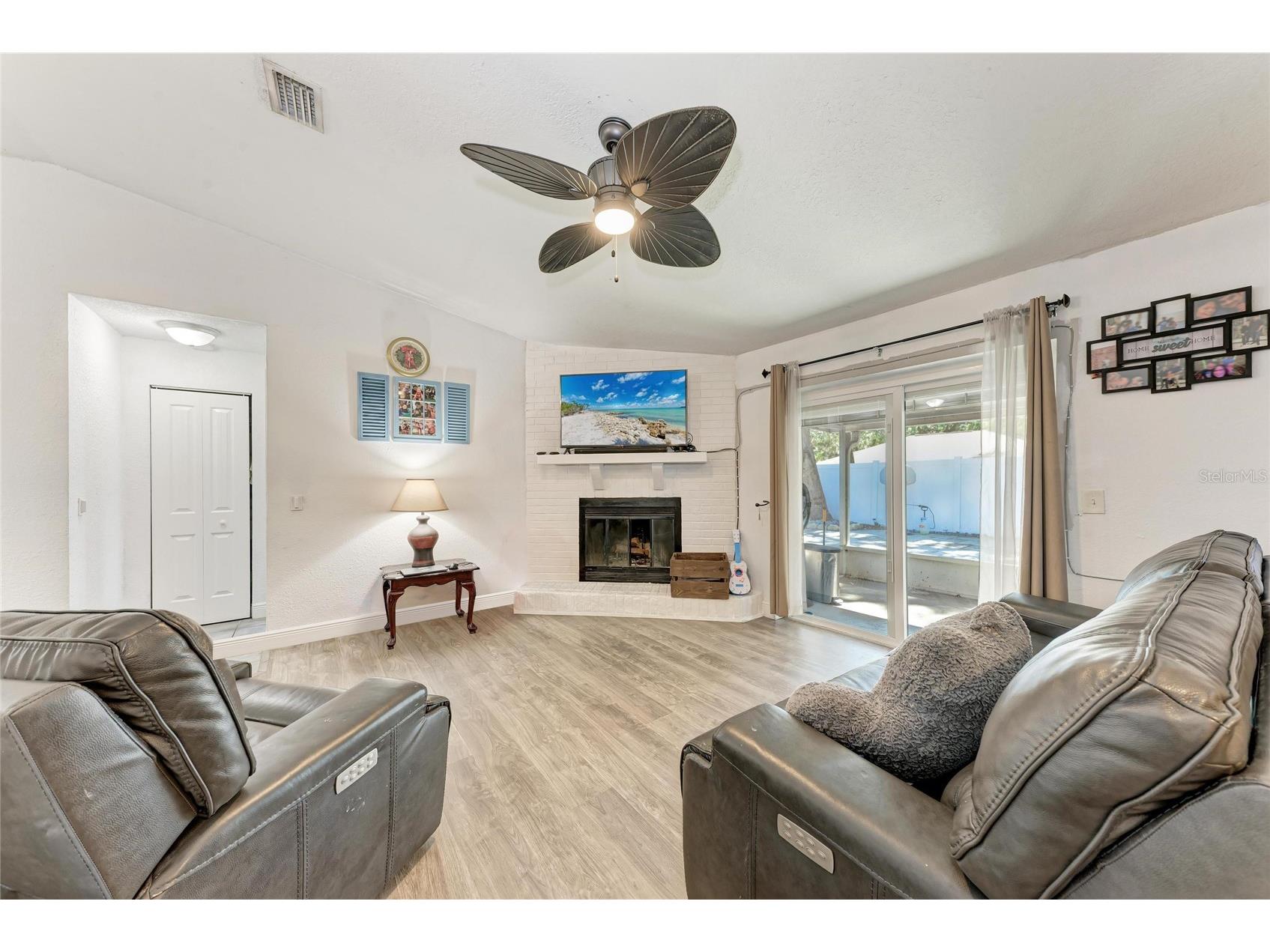 1541 Long Pond Drive Valrico FL 33594 A4682020 image10