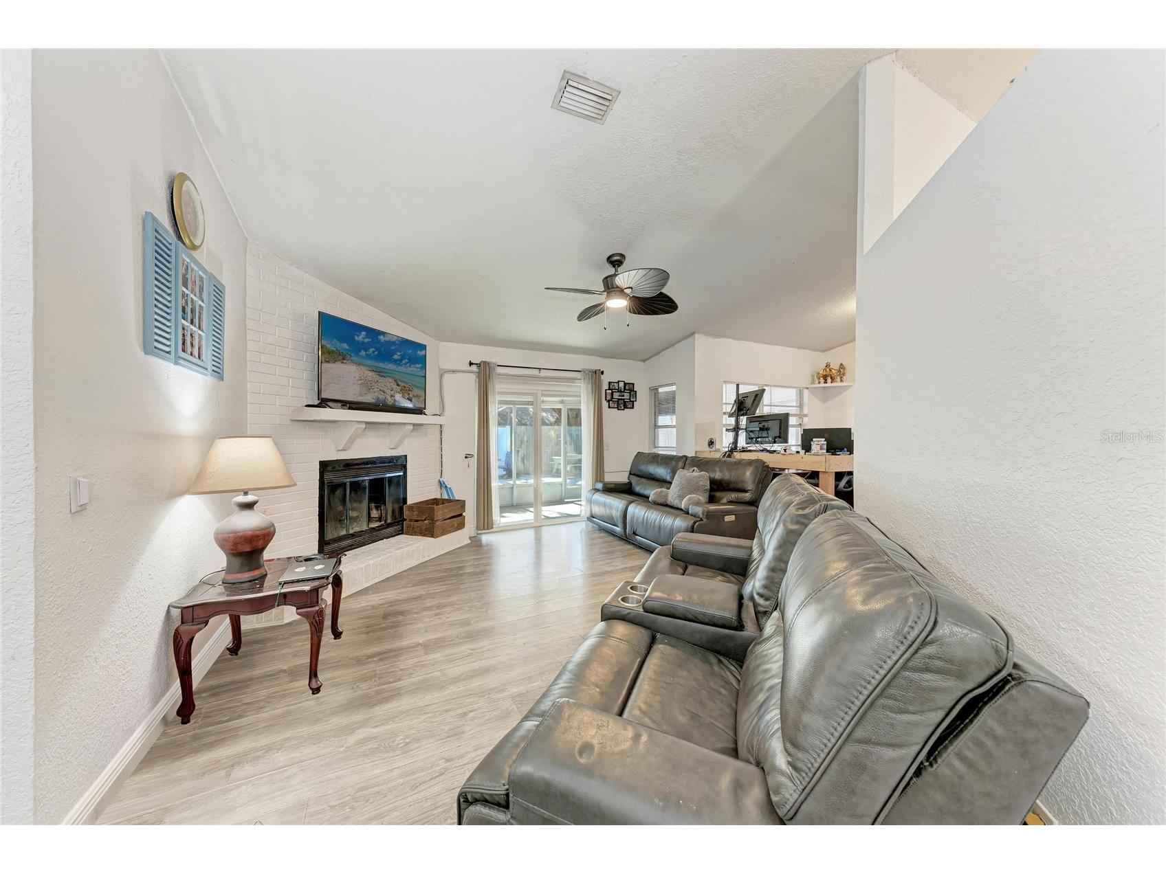 1541 Long Pond Drive Valrico FL 33594 A4682020 image6