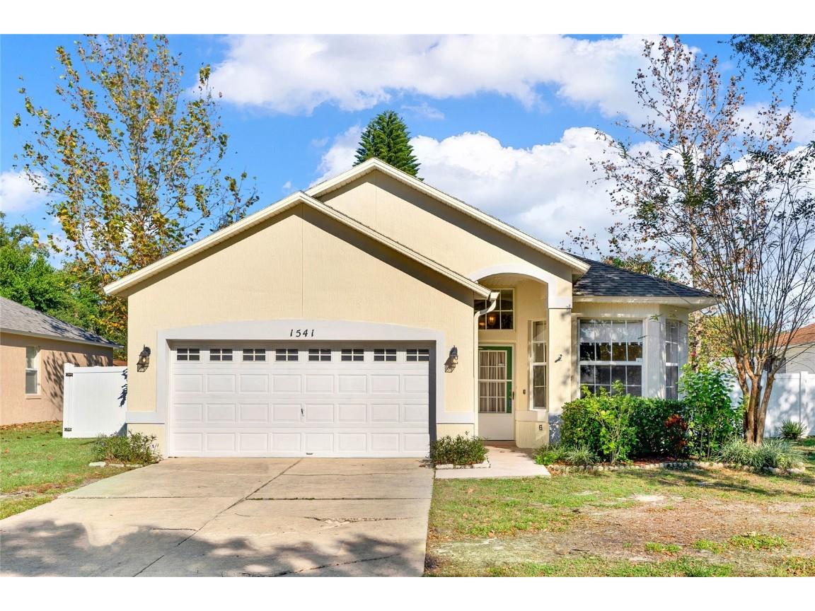 1541 Mountclair Court Mount Dora FL 32757 O6161157 image1