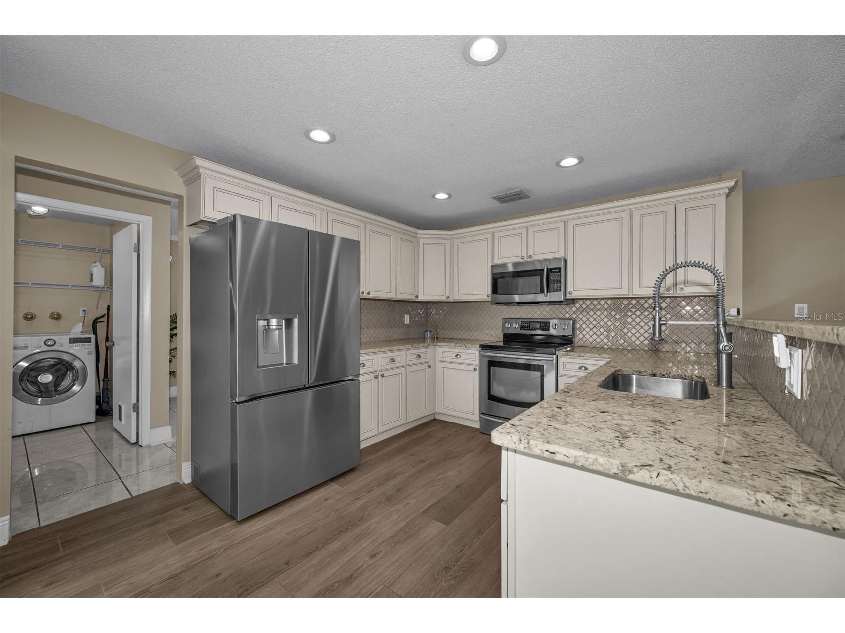 1541 Pleasant Grove Drive Dunedin FL 34698 TB8528556 image14