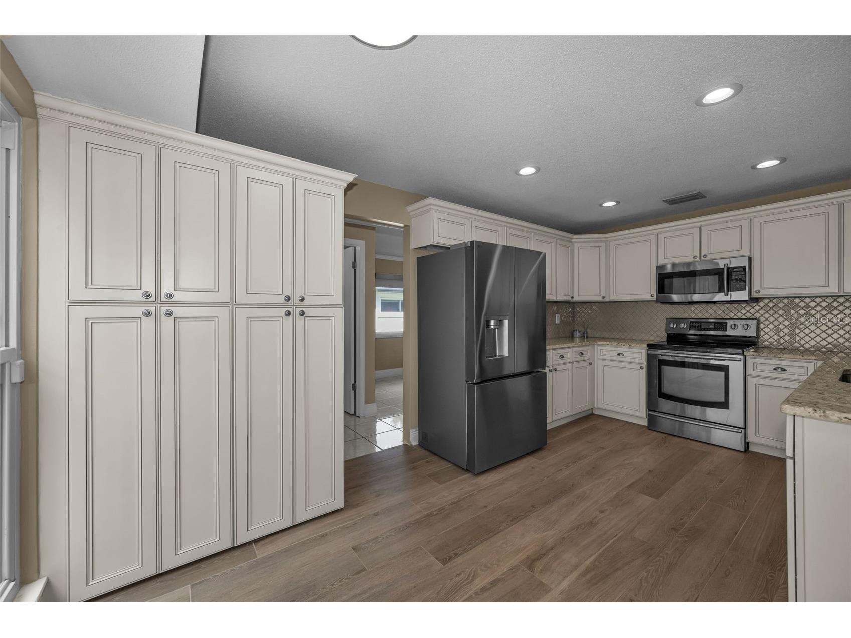 1541 Pleasant Grove Drive Dunedin FL 34698 TB8528556 image16