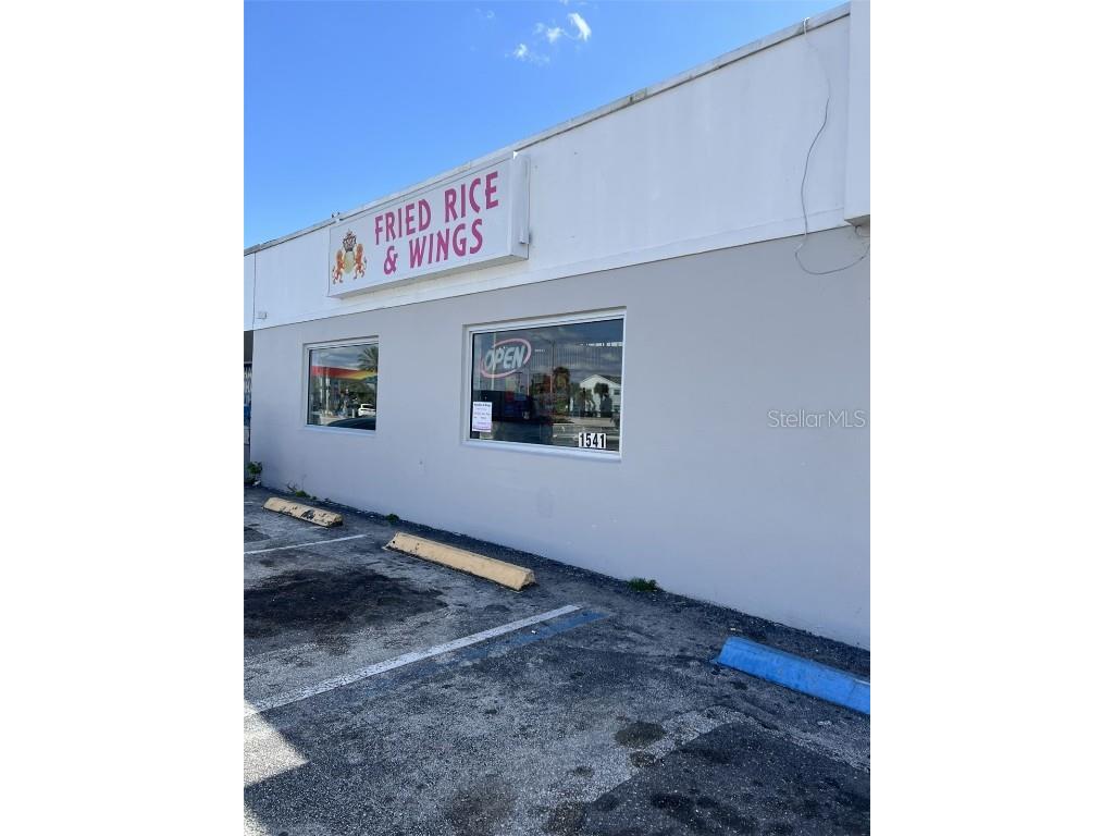 1541 W Blue Heron Boulevard Riviera Beach FL 33404 O6198841 image1