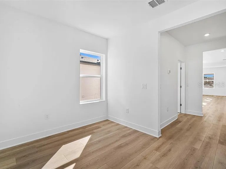 1541 W La Salle Street Tampa FL 33607 TB8511110 image29