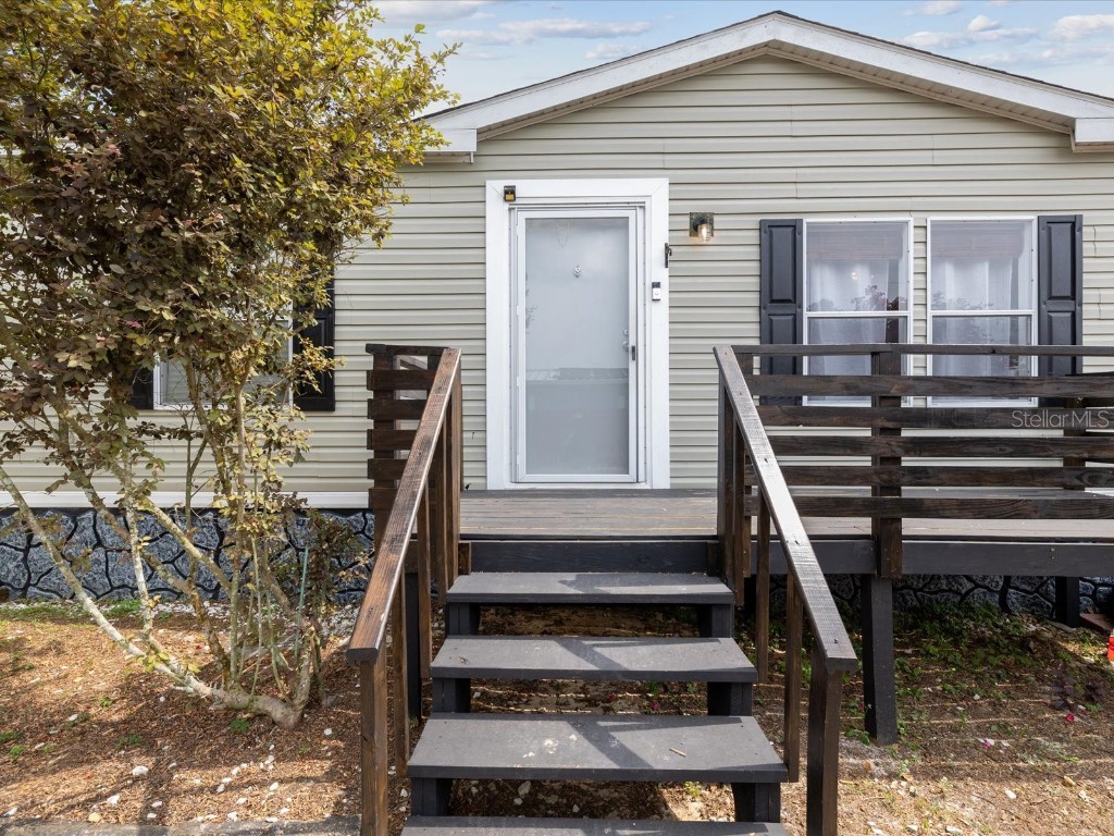 15413 Nava Street Hudson FL 34667 W7864488 image1