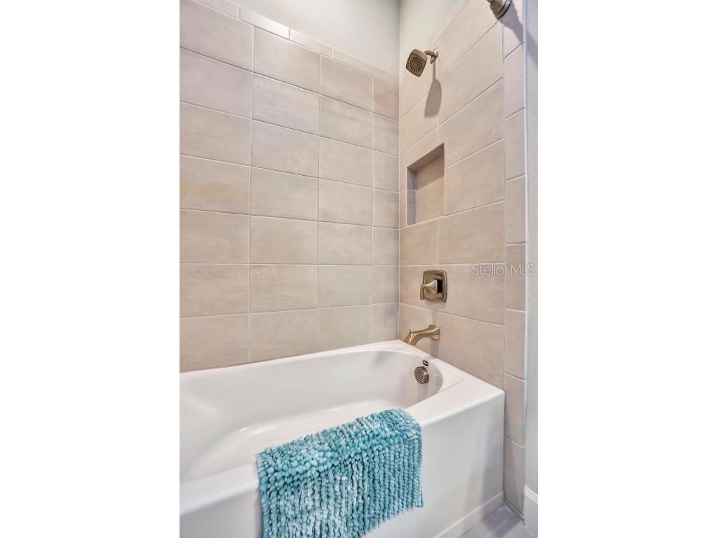 15415 Derna Terrace Bradenton FL 34211 A4633843 image40