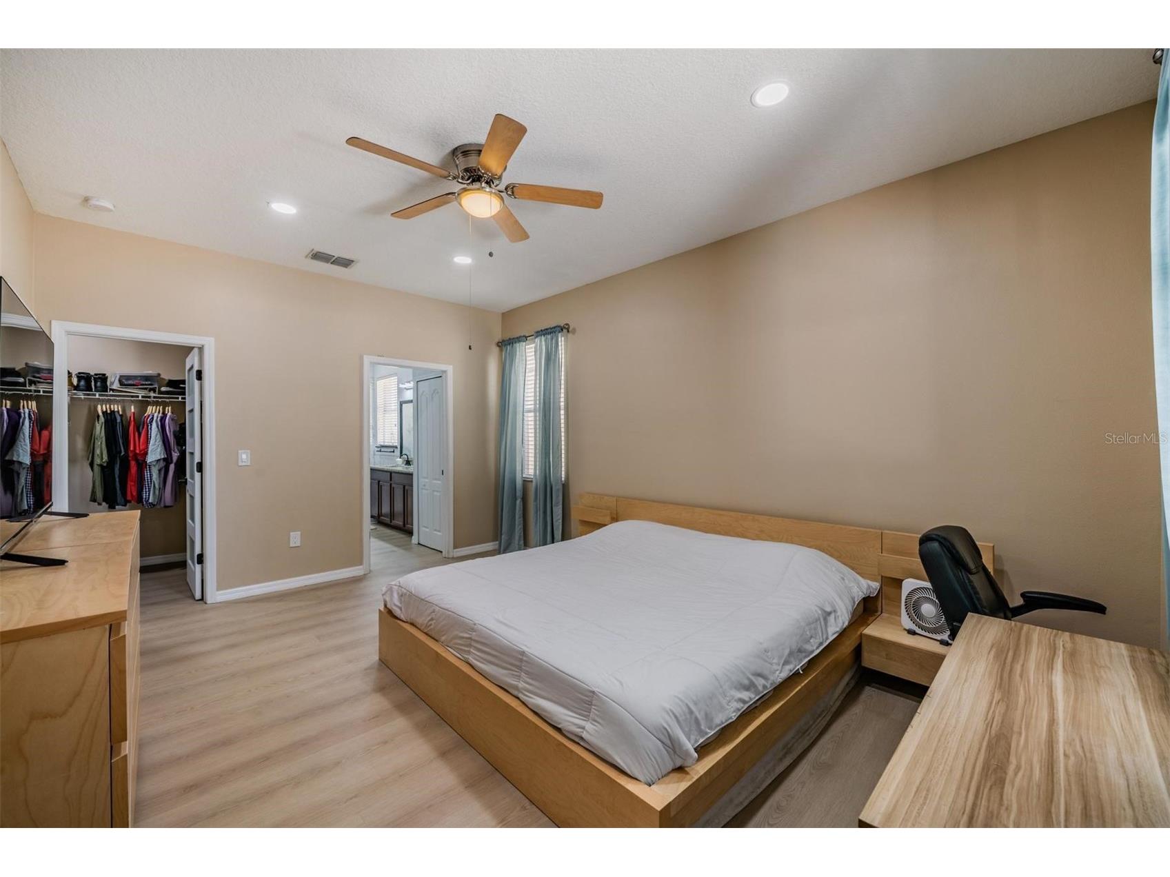15415 Long Cypress Drive Ruskin FL 33573 TB8508718 image18