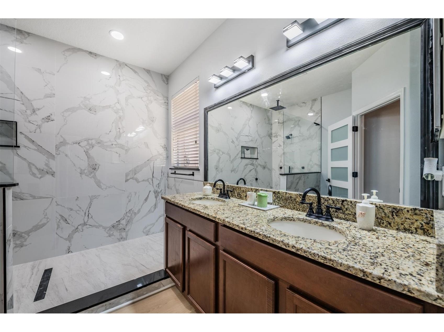 15415 Long Cypress Drive Ruskin FL 33573 TB8508718 image21