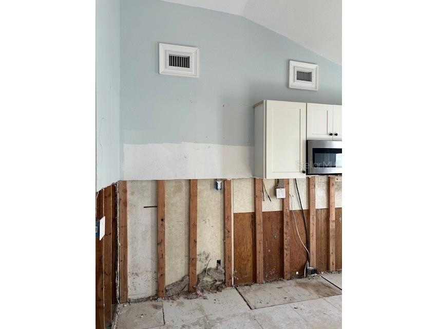 15416 2nd Street E Madeira Beach FL 33708 TB8400807 image13