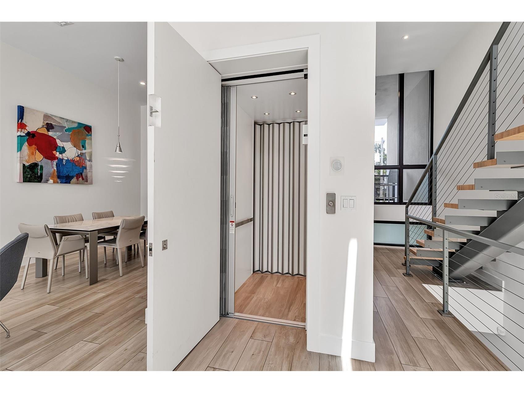1542 4th Street #210 Sarasota FL 34236 A4669223 image36