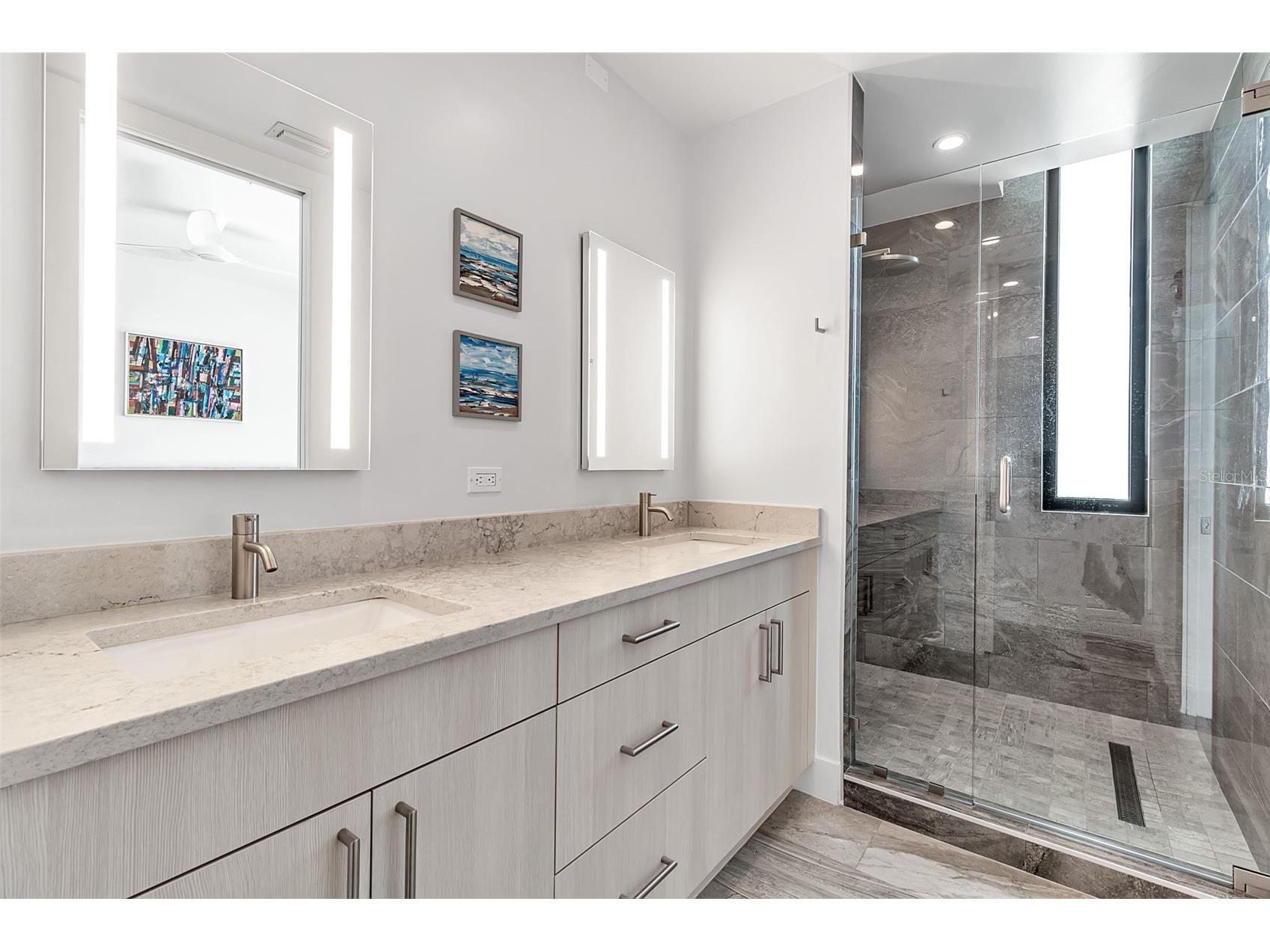 1542 4th Street #210 Sarasota FL 34236 A4669223 image38