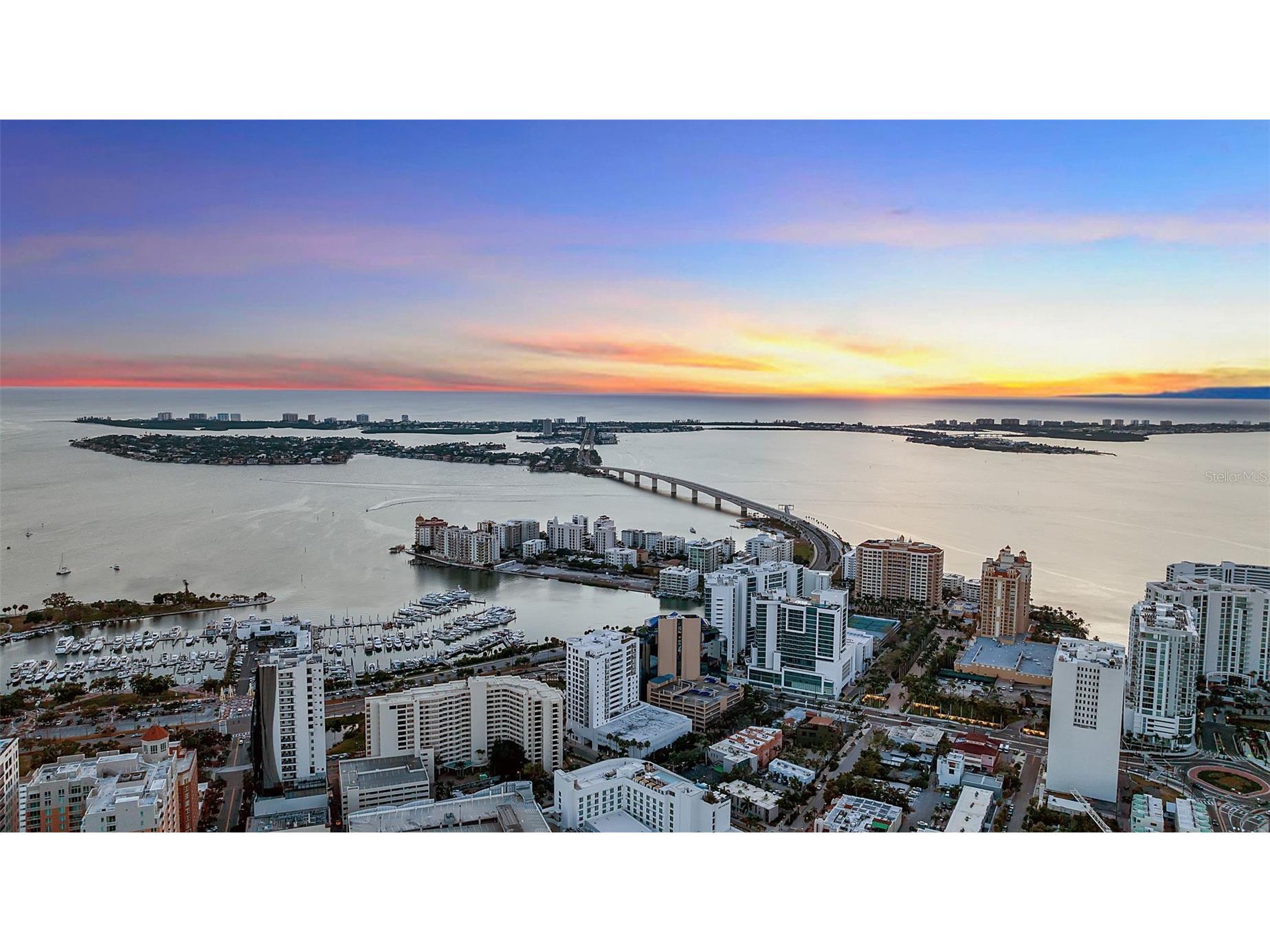 1542 4th Street #210 Sarasota FL 34236 A4669223 image4
