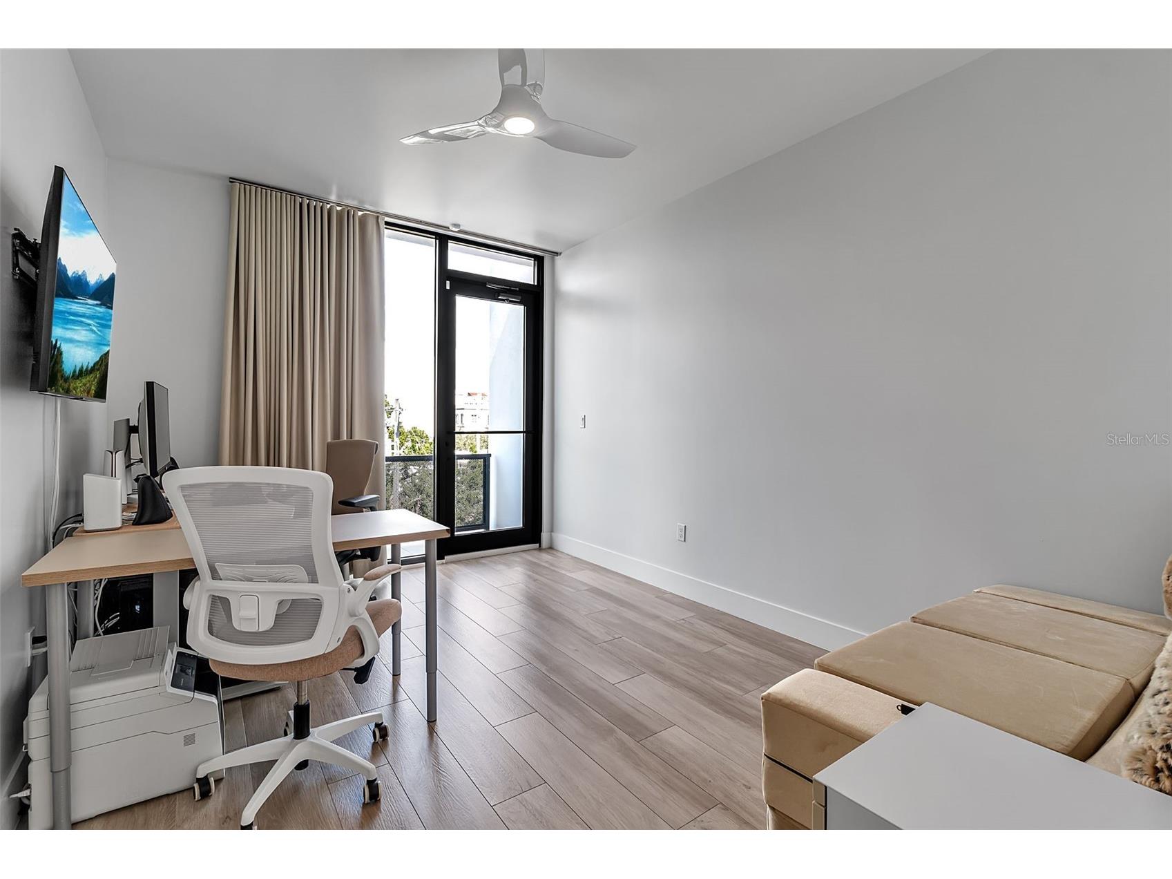 1542 4th Street #210 Sarasota FL 34236 A4669223 image42
